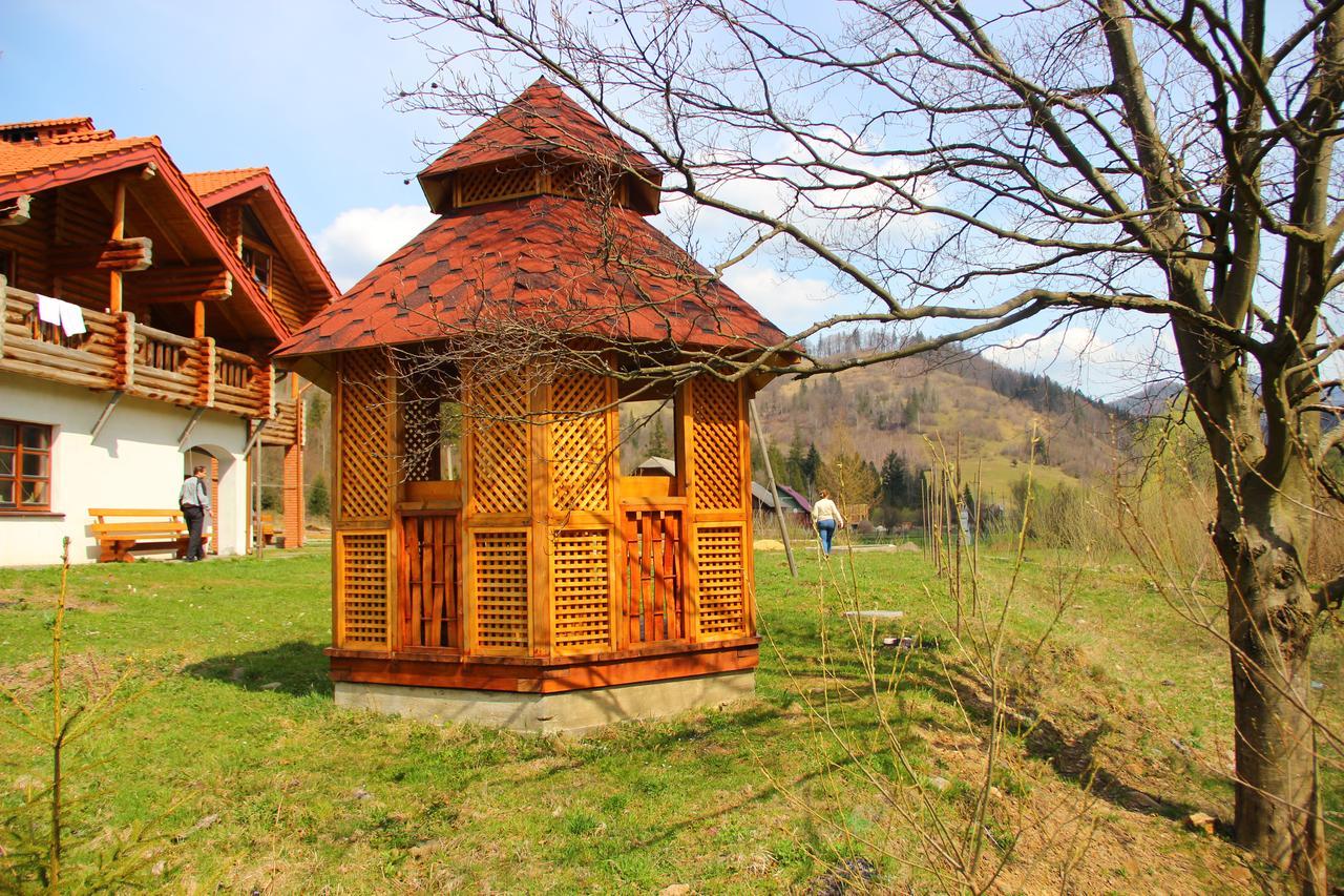 Hotel Lev Tukhlya Exterior foto